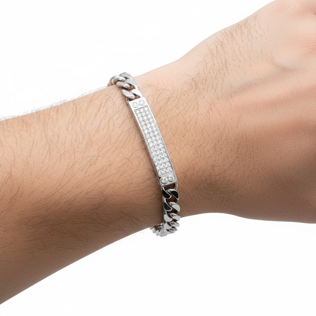 Bracciale con Targa e Zirconi Bianchi - immagine 3